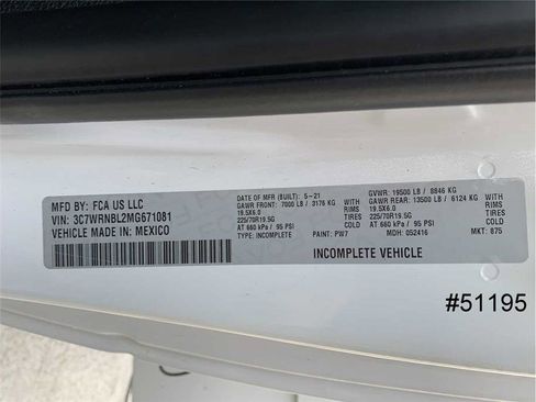 Used 2021 RAM 5500 Tradesman image 17