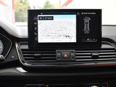 Used 2023 Audi SQ5 Premium Plus w/ Premium Plus Package image 31