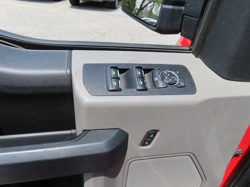 Used 2018 Ford F150 XL w/ Equipment Group 101A Mid AWD/4WD image 15