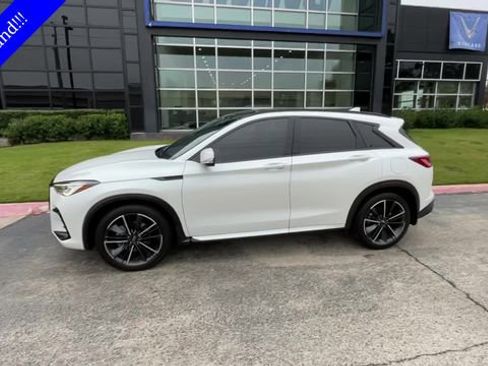 Used 2023 INFINITI QX50 Sport image 2