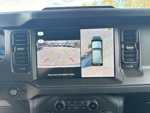 New 2025 Ford Bronco Badlands image 14