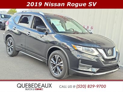 Used 2019 Nissan Rogue SV w/ Sun & Sound Touring Package