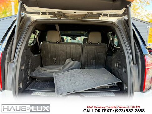 Used 2023 Chevrolet Suburban Premier image 30