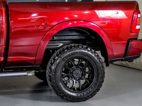 Used 2019 RAM 2500 Laramie image 14