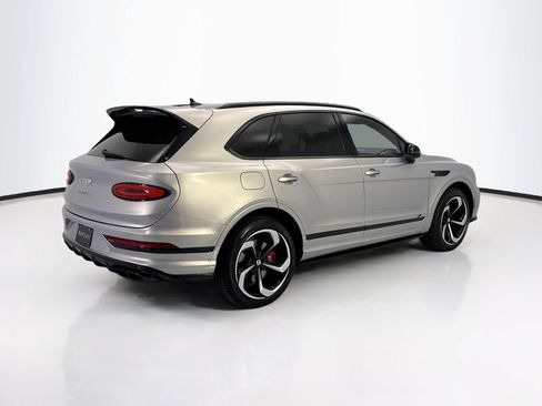 Used 2023 Bentley Bentayga AWD/4WD image 5