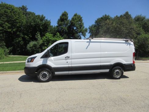 Used 2019 Ford Transit 250 148 Low Roof RWD image 28