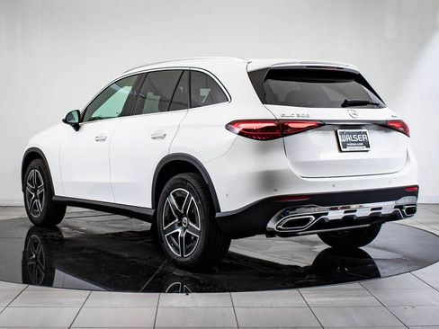 Certified 2026 Mercedes-Benz GLC 300 4MATIC image 11