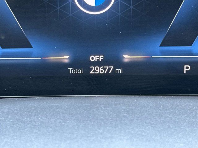 Certified 2025 BMW X5 xDrive40i w/ M Sport Package AWD/4WD image 29