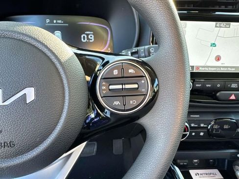 New 2025 Kia Soul S image 27
