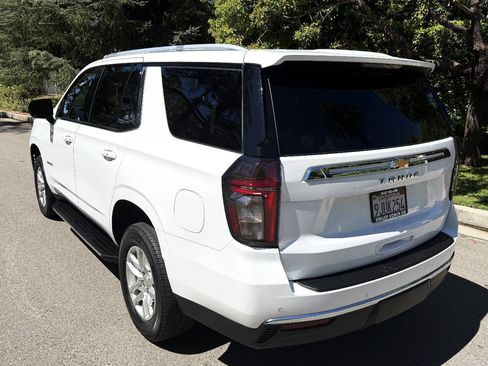 Used 2023 Chevrolet Tahoe LS RWD image 5