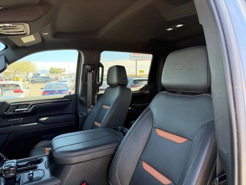 Used 2023 GMC Sierra 1500 AT4 AWD/4WD image 15