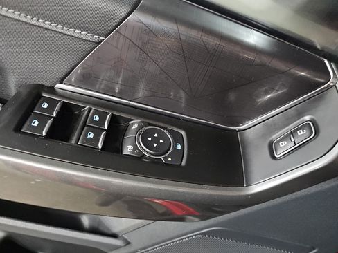 Used 2022 Ford F150 XLT w/ Equipment Group 302A High image 28