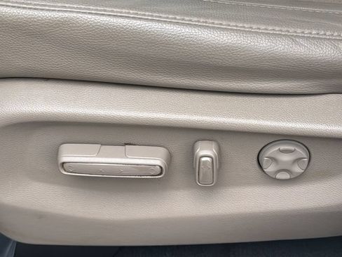 Used 2018 Honda Odyssey Elite image 12