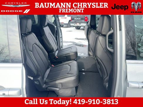 New 2026 Chrysler Voyager LX FWD image 14