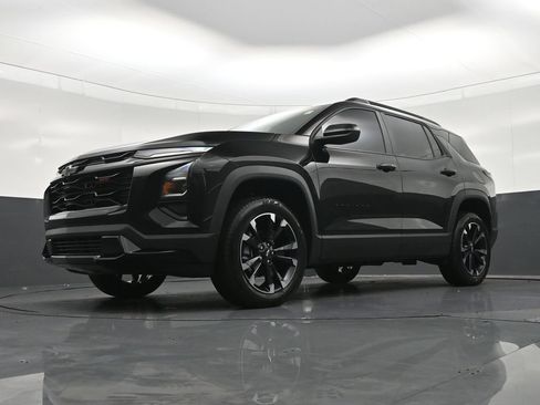 Used 2026 Chevrolet Equinox RS FWD image 28