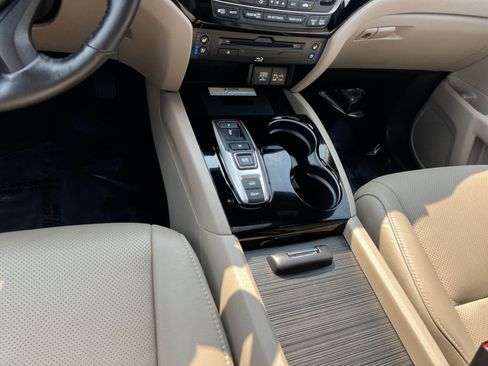 Used 2019 Honda Pilot Elite image 23