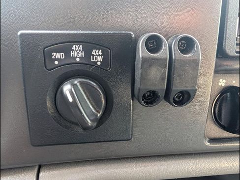Used 2003 Ford F250 XL AWD/4WD image 18