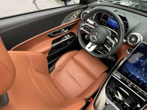 Certified 2022 Mercedes-Benz SL 55 AMG 4MATIC w/ Driver Assistance Package image 16