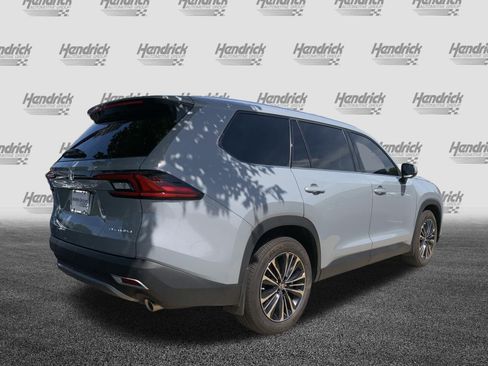 Used 2026 Toyota Grand Highlander AWD Hybrid image 10