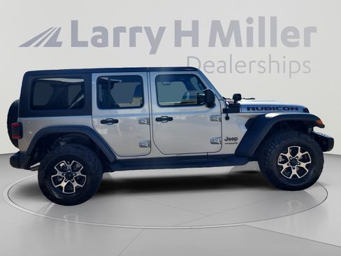 Used 2018 Jeep Wrangler Unlimited Rubicon AWD/4WD image 6