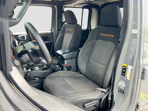 Used 2021 Jeep Gladiator Mojave w/ Safety Group AWD/4WD image 19