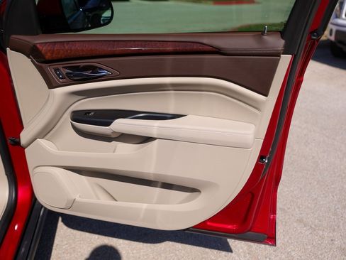 Used 2016 Cadillac SRX Premium w/ Trailering Package image 29