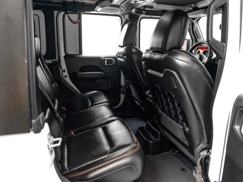 Used 2021 Jeep Wrangler Unlimited Rubicon AWD/4WD image 31