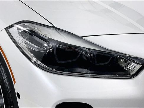 Used 2022 BMW X2 sDrive28i w/ Premium Package FWD image 38