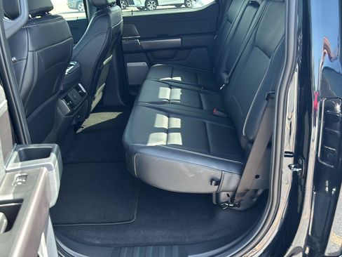 Used 2026 Ford F150 Lariat AWD/4WD image 24