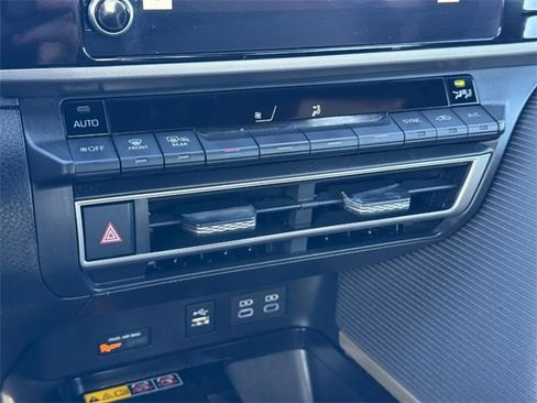 Used 2025 Toyota Camry XSE image 18