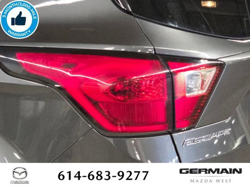 Used 2019 Ford Escape SE AWD/4WD image 17