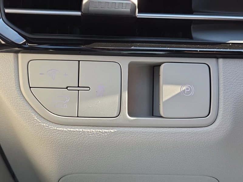 New 2026 Kia Sportage EX FWD image 27