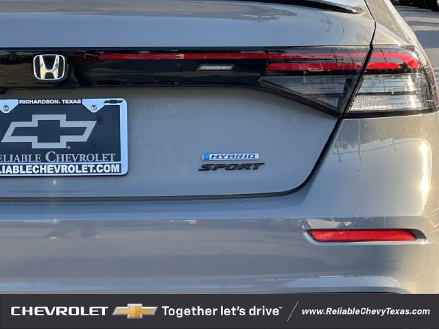 Used 2024 Honda Accord Sport image 7