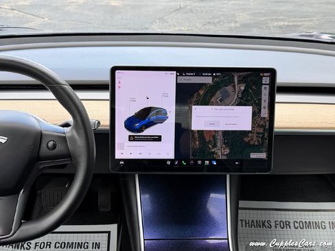 Used 2020 Tesla Model 3 Standard Range Plus RWD image 18
