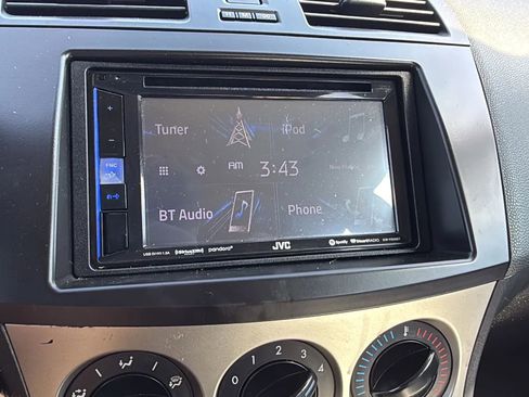 Used 2010 MAZDA MAZDA3 i Sport image 29