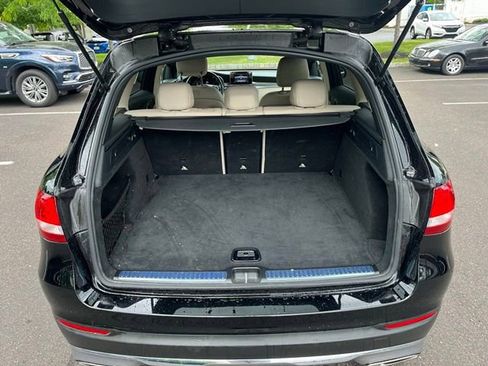 Used 2018 Mercedes-Benz GLC 300 4MATIC image 7