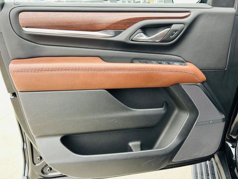 Used 2024 GMC Yukon Denali Ultimate image 20