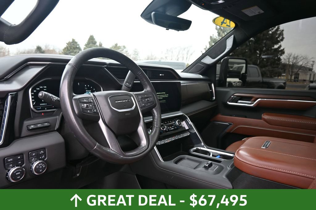 Used 2024 GMC Sierra 3500 Denali Ultimate AWD/4WD image 27