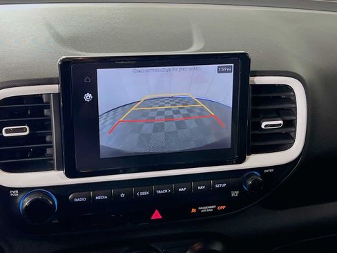 Certified 2023 Hyundai Venue Limited w/ Cargo Package FWD image 14
