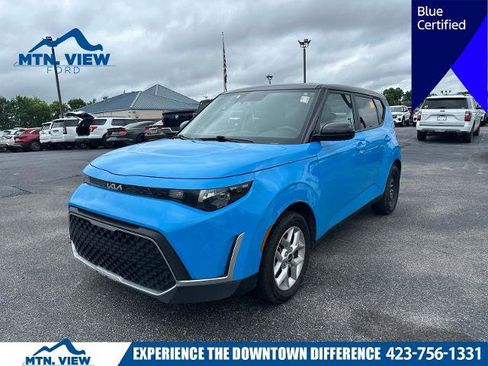 Used 2024 Kia Soul S FWD image 1