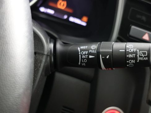 Used 2018 Honda Fit EX-L image 24