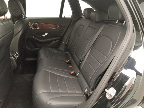 Used 2018 Mercedes-Benz GLC 300 image 18