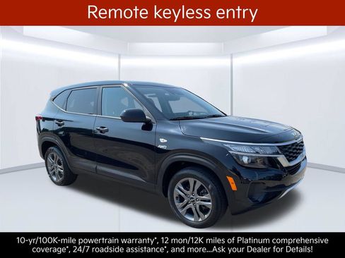 Certified 2023 Kia Seltos LX AWD/4WD image 10