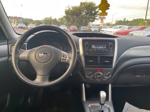 Used 2012 Subaru Forester 2.5X w/ Alloy Wheel Pkg AWD/4WD image 12