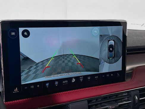 New 2025 Lincoln Corsair Reserve image 17