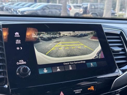 Used 2022 Honda Pilot Touring image 26