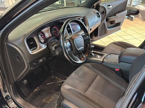 Used 2021 Dodge Charger SXT w/ Blacktop Package RWD image 18