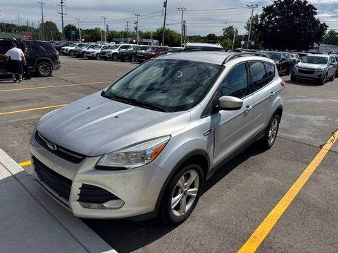 Used 2013 Ford Escape SE FWD image 1