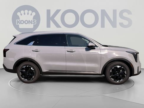 New 2026 Kia Sorento S w/ S Panoramic Sunroof Package FWD image 8