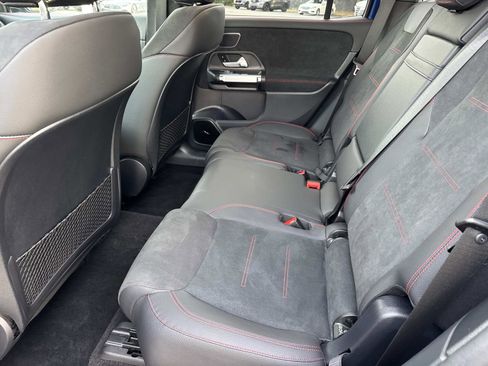 Certified 2024 Mercedes-Benz GLB 250 image 12